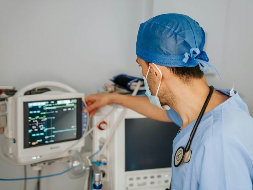 Reconnaissance des infirmiers anesthésistes en pratique avancée 
